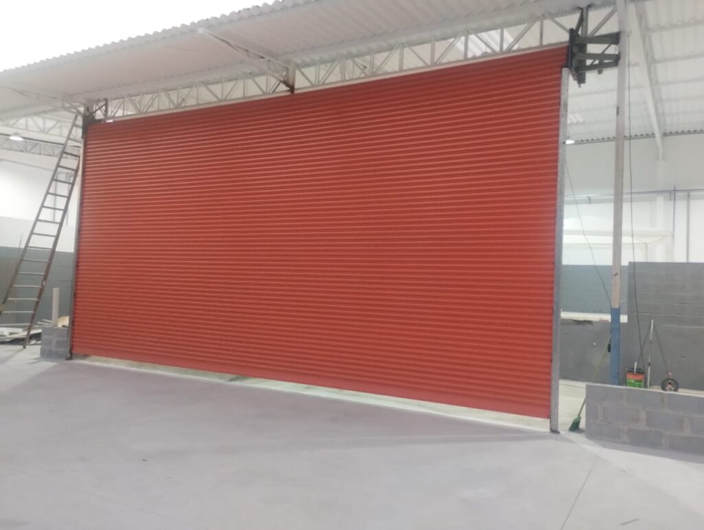 Porta de Enrolar para Galpão e Comércio Lojas Açougues
